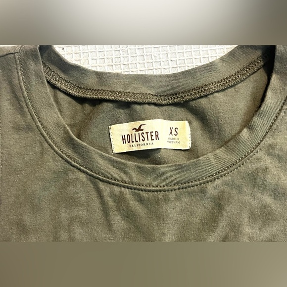 Hollister Women’s Olive Green Tank Top with Lace Hem Size XS - Picture 4 of 13